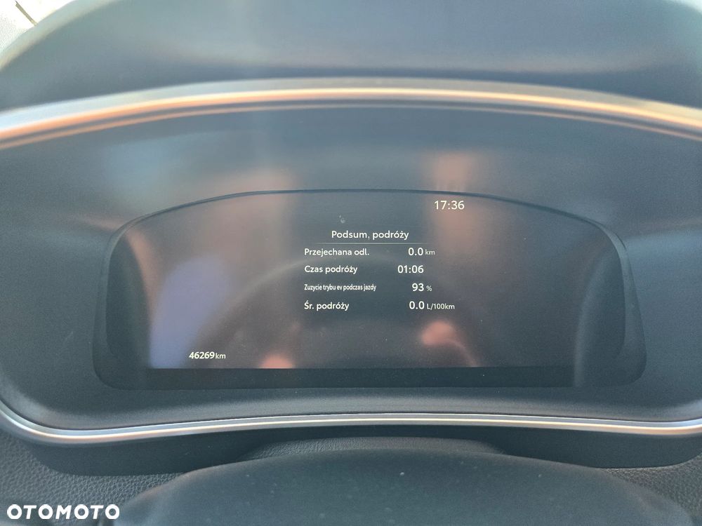 Toyota Corolla 1.8 Hybrid Comfort - 32