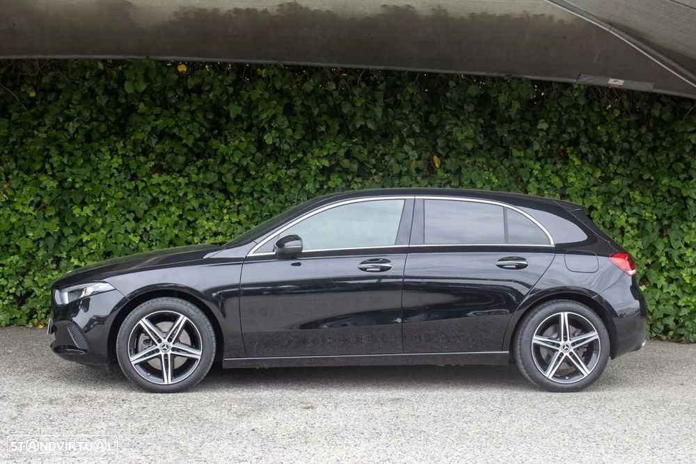 Mercedes-Benz A 250 e AMG Line - 8