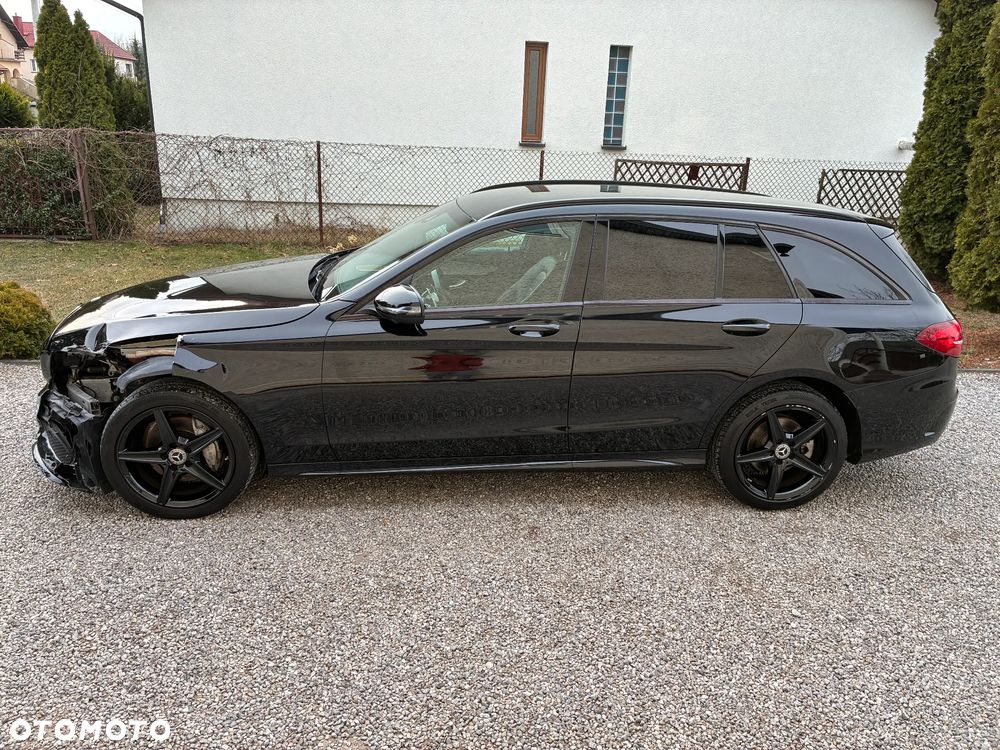 Mercedes-Benz Klasa C 220 d 4Matic 9G-TRONIC AMG Line - 5