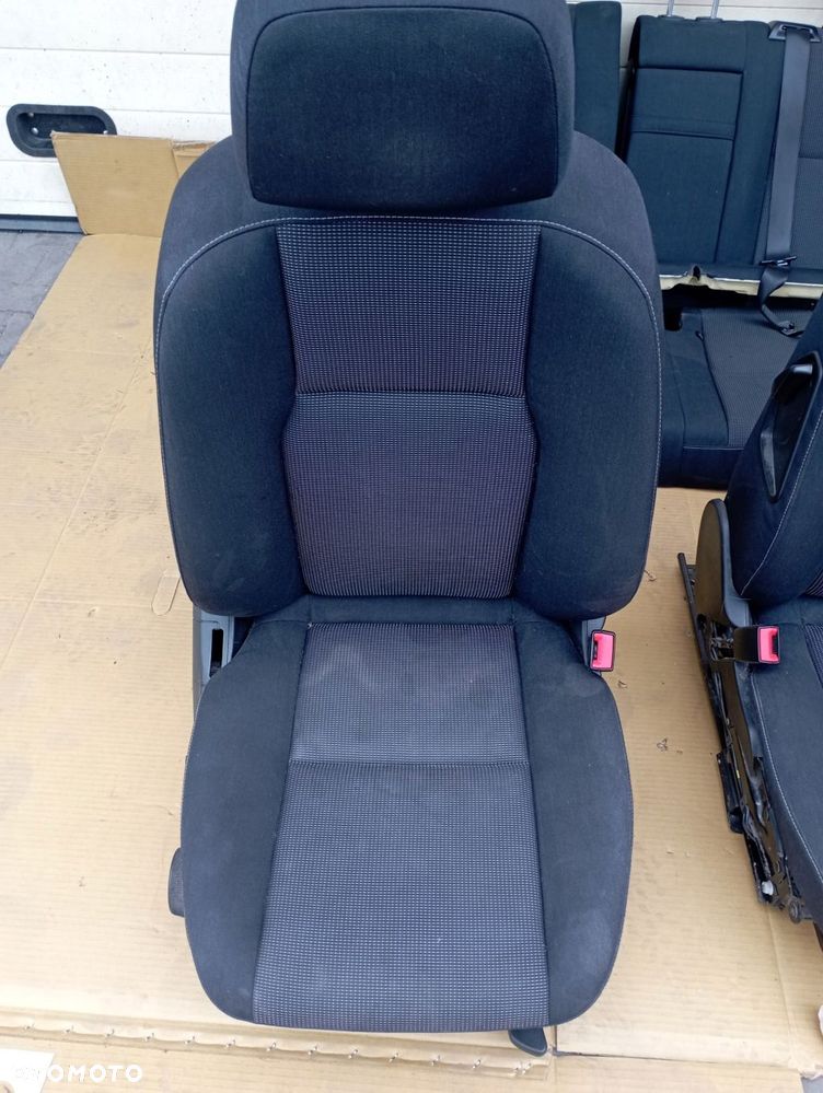 MERCEDES W204 KOMBI FOTELE KANAPA EUROPA KOMPLET - 2