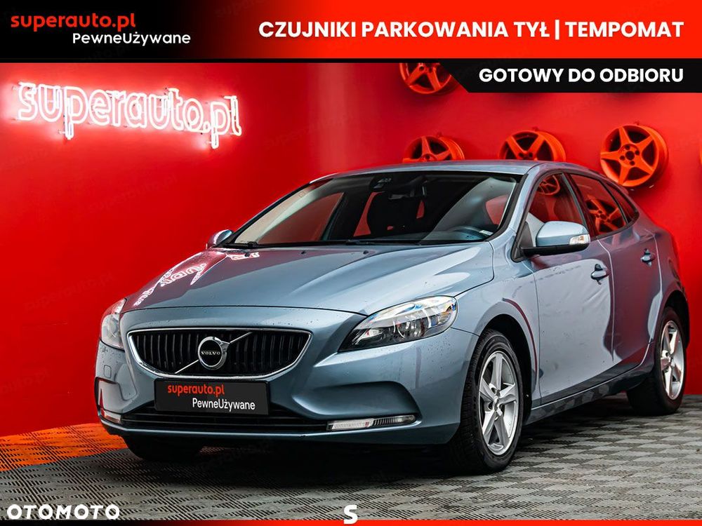 Volvo V40 - 2