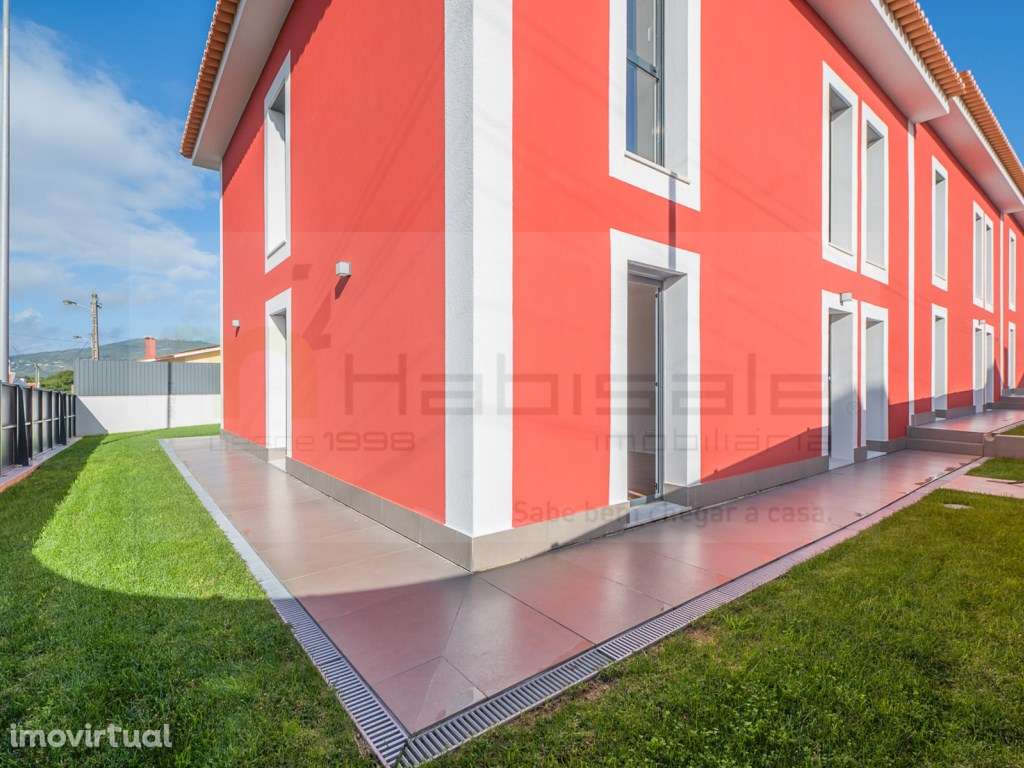 Moradia T3, situada em Areia Cascais, a curta distância da praia do... - Grande imagem: 5/40