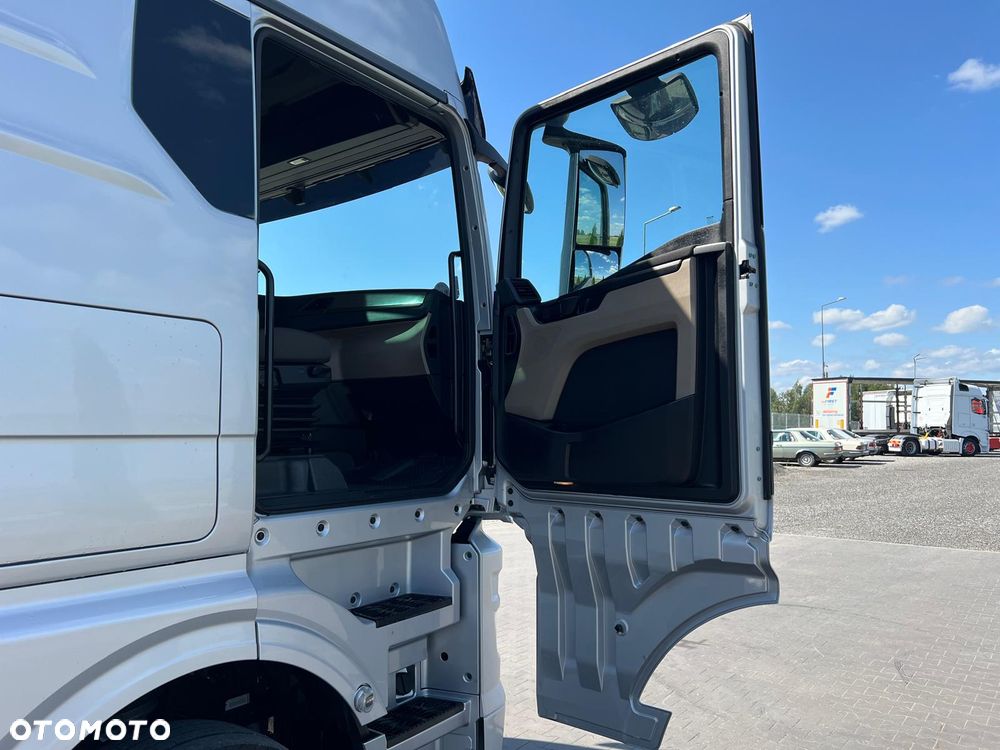 MAN TGX 18.510 / 2023 / INDIVIDUAL / SUPER STAN / RETARDER - 18