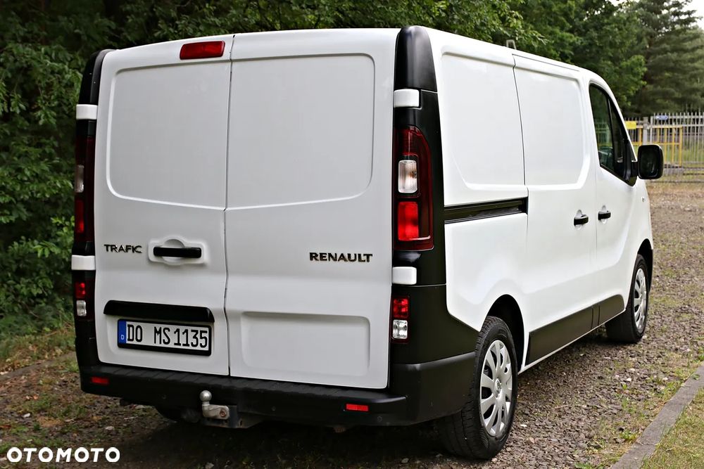 Renault Trafic - 23