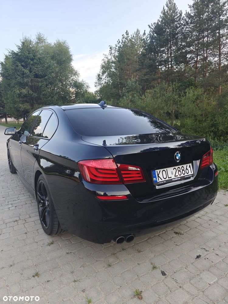 BMW Seria 5 525d - 16