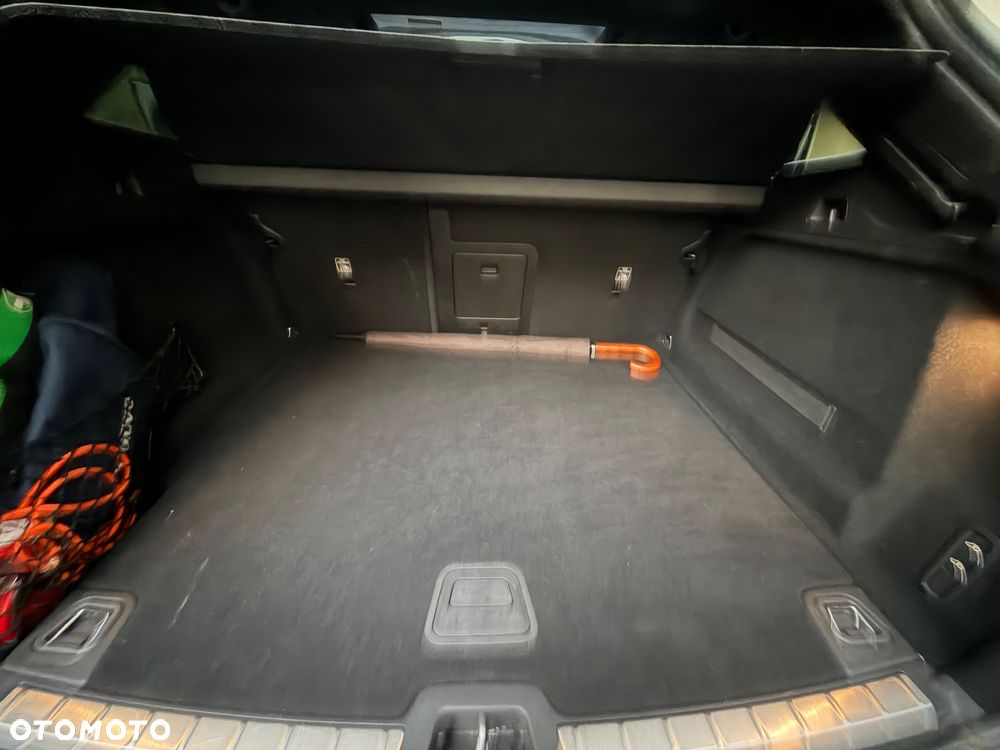 Volvo XC 60 B5 B AWD R-Design - 14