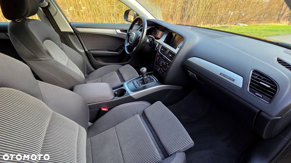 Audi A4 Avant 2.0 TDI DPF quattro - 20