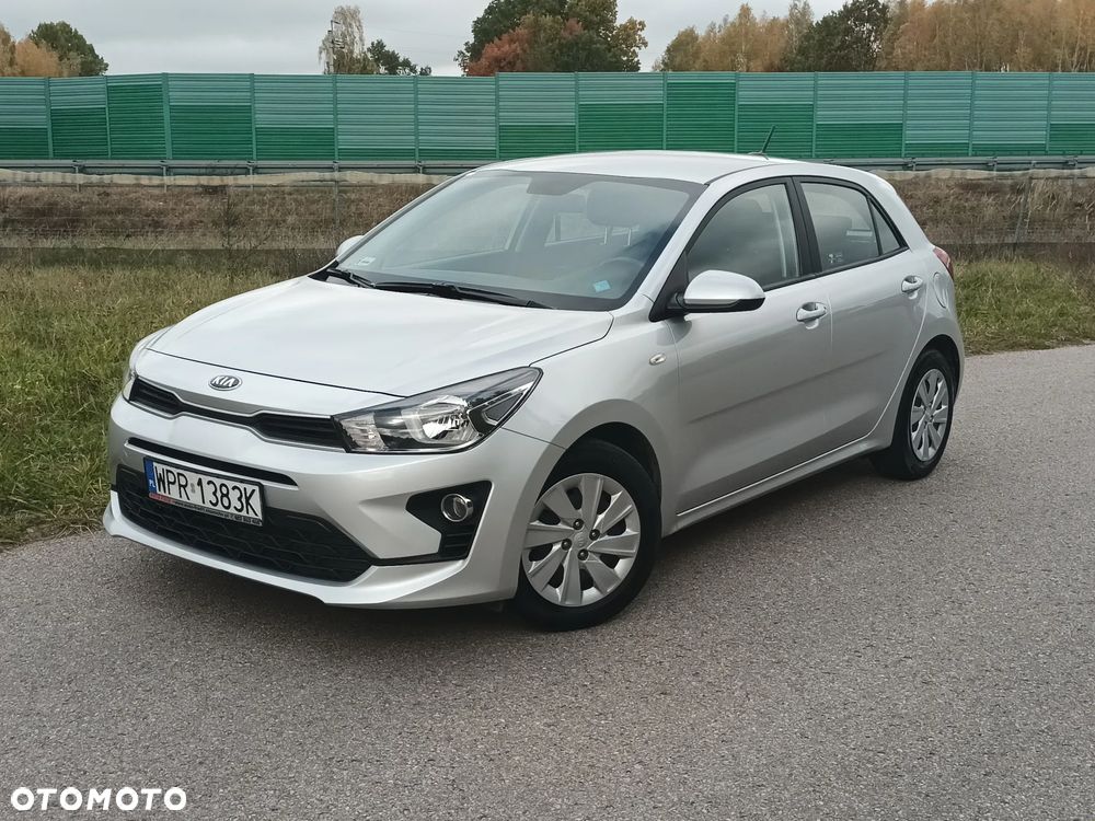 Kia Rio - 2