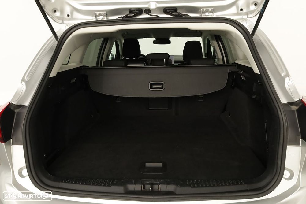 Ford Focus SW - 22