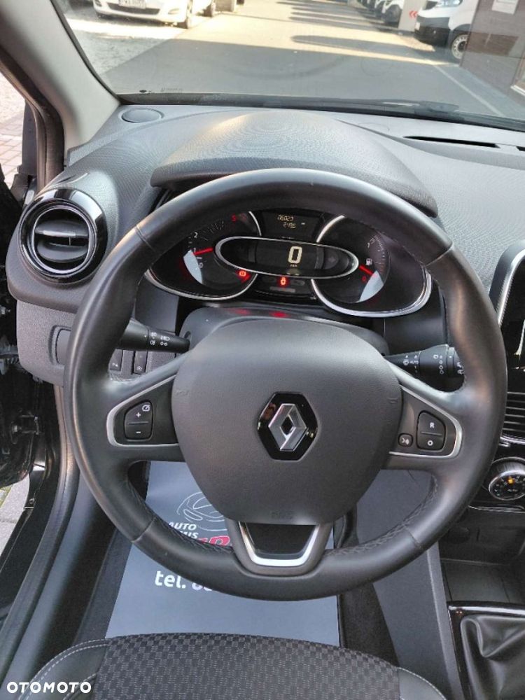 Renault Clio - 12