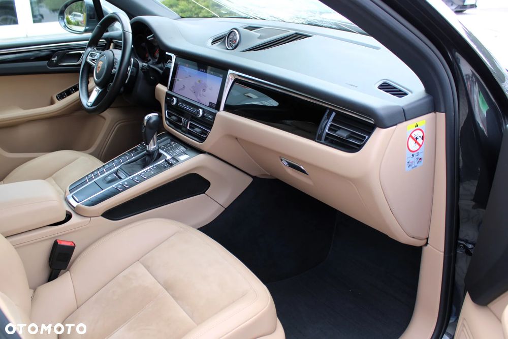 Porsche Macan - 19