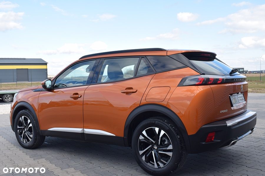 Peugeot 2008 PureTech 130 Stop&Start EAT6 Allure - 4