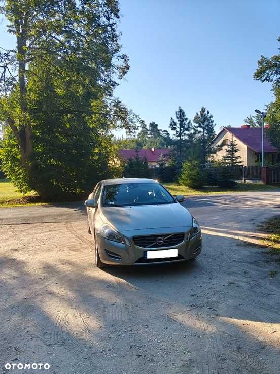 Volvo S60 - 1