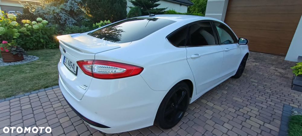 Ford Fusion - 3