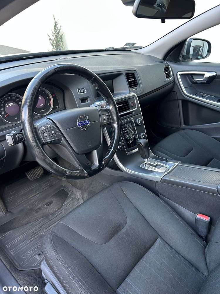 Volvo S60 - 5
