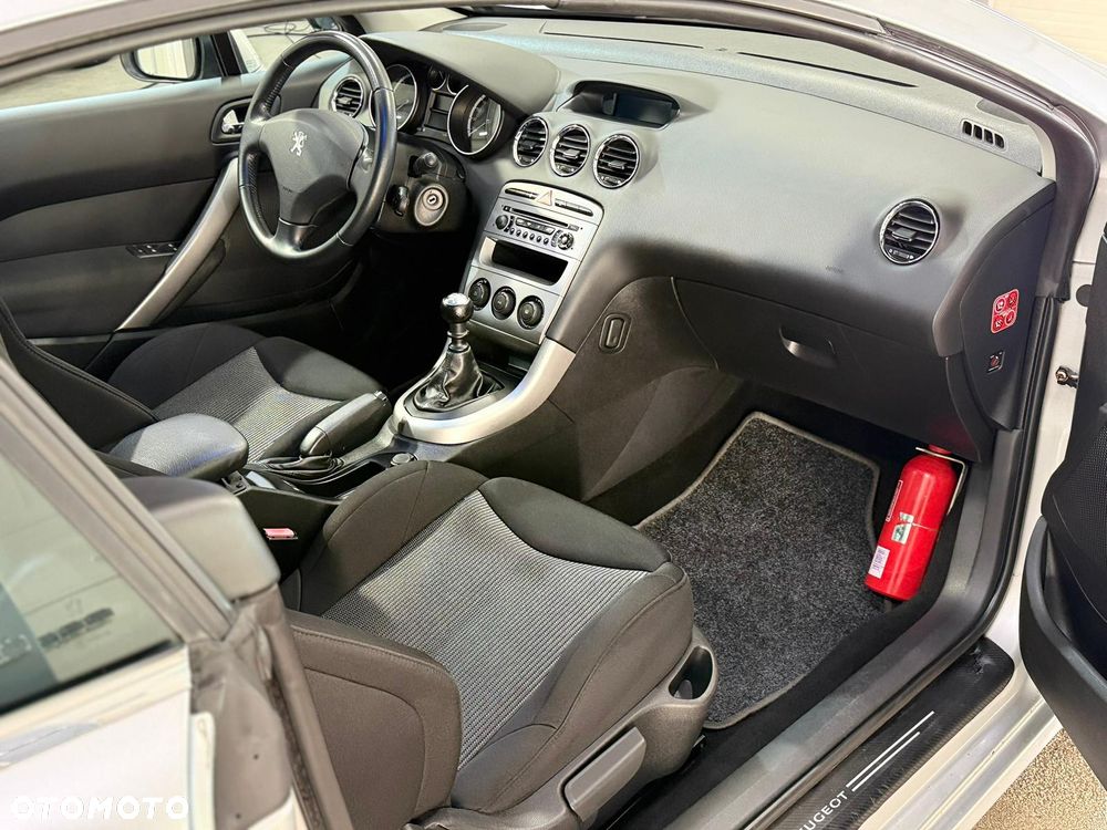 Peugeot 308 CC - 17