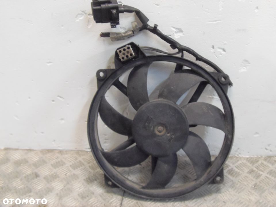 RENAULT MEGANE III 1,5 DCI WENTYLATOR CHŁODNICY - 3