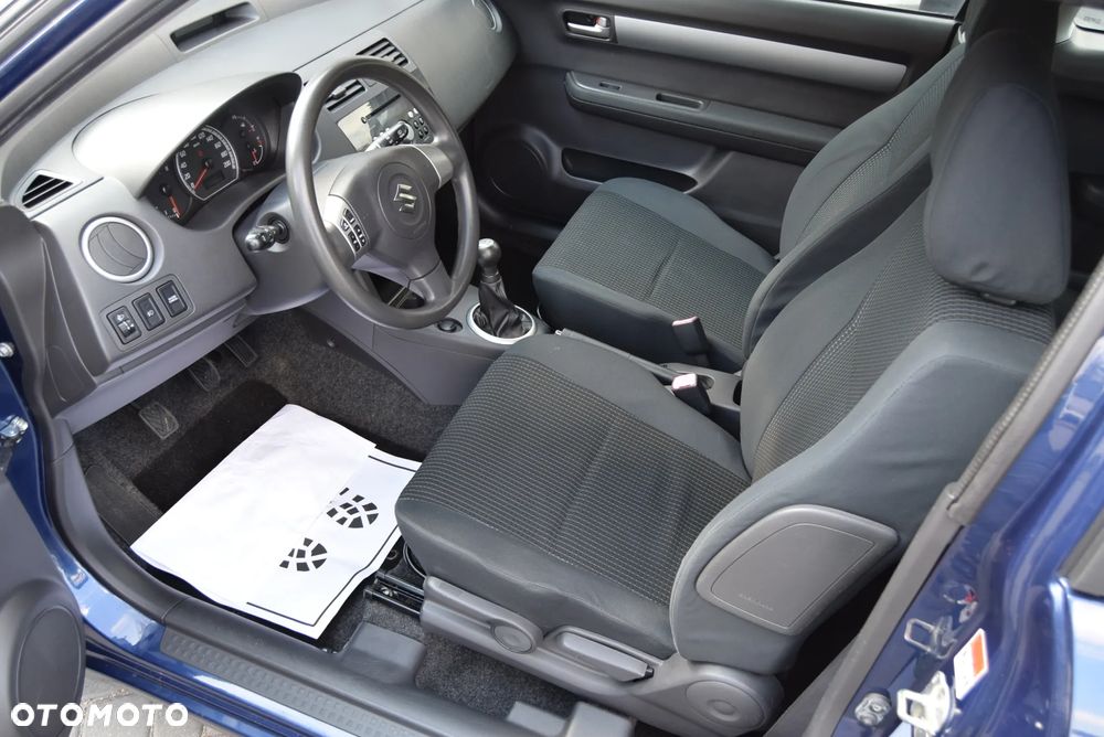 Suzuki Swift 1.3 Classic - 8
