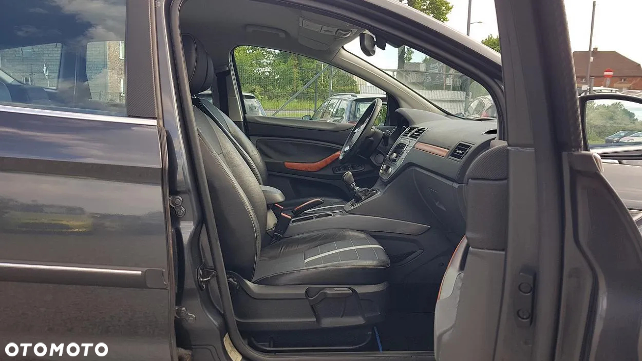 Ford Kuga 2.0 TDCi 4x4 Titanium - 30