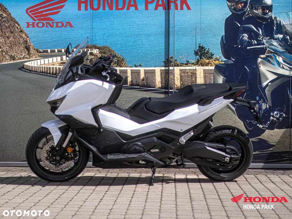 Honda NSS - 4