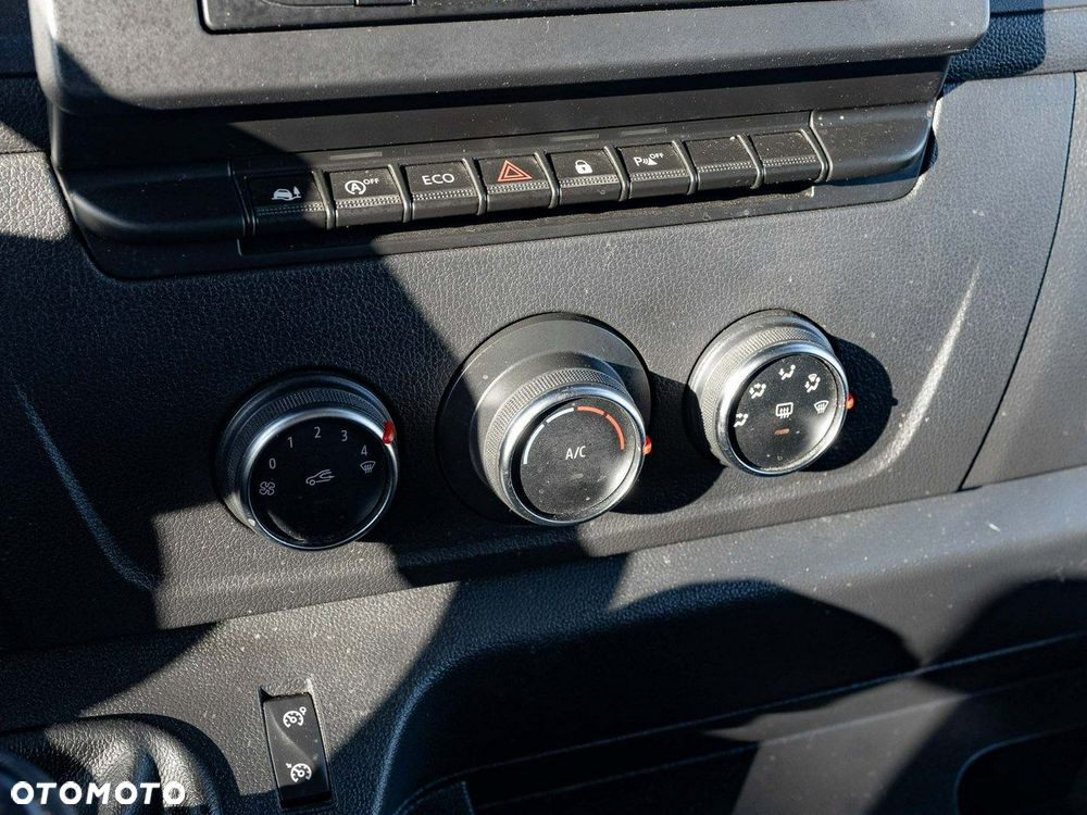 Renault Master - 17