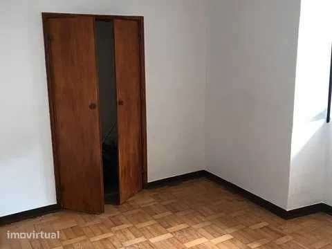 Apartamento T2 Lordemão para arrendar 520 € - Grande imagem: 5/8