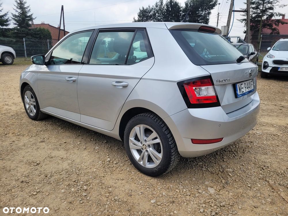 Skoda Fabia - 4