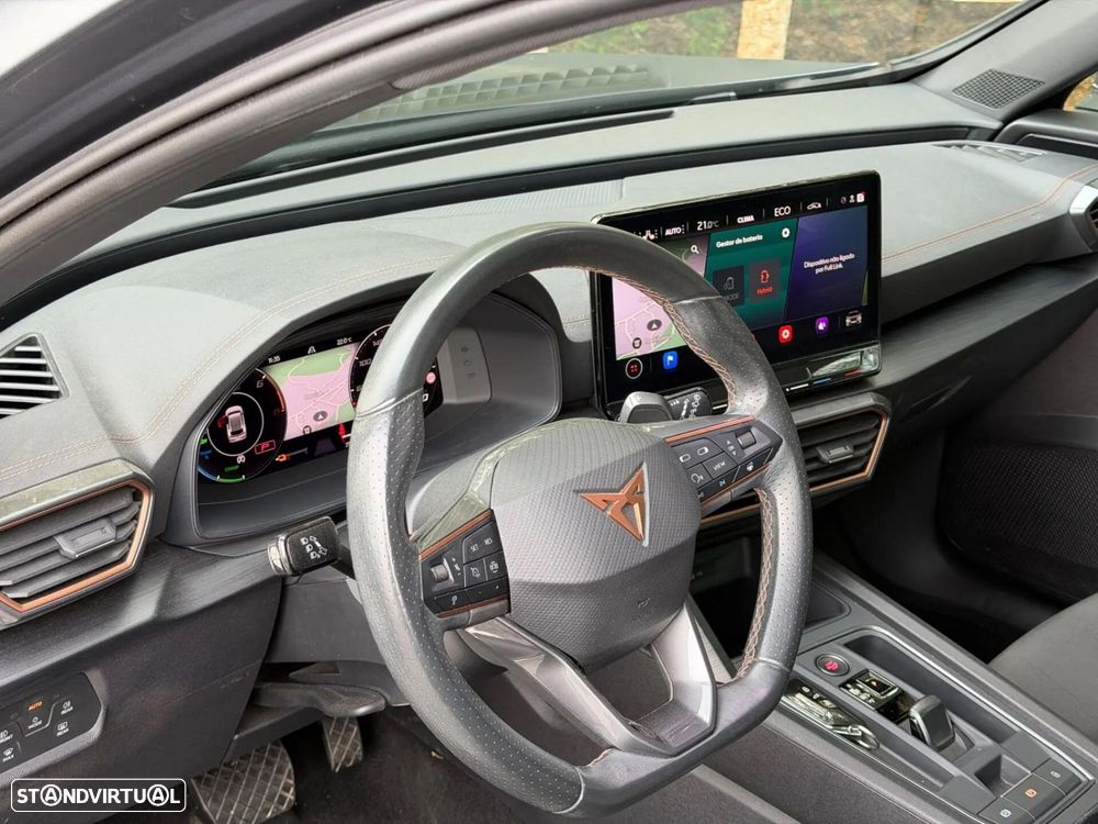 Cupra Formentor 1.4 e-Hybrid DSG - 24