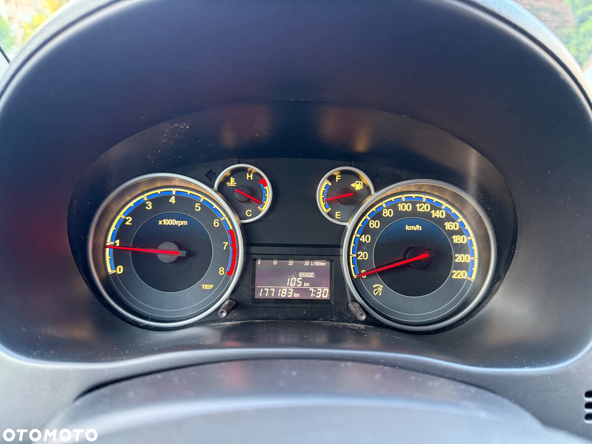 Suzuki SX4 1.6 Premium - 25