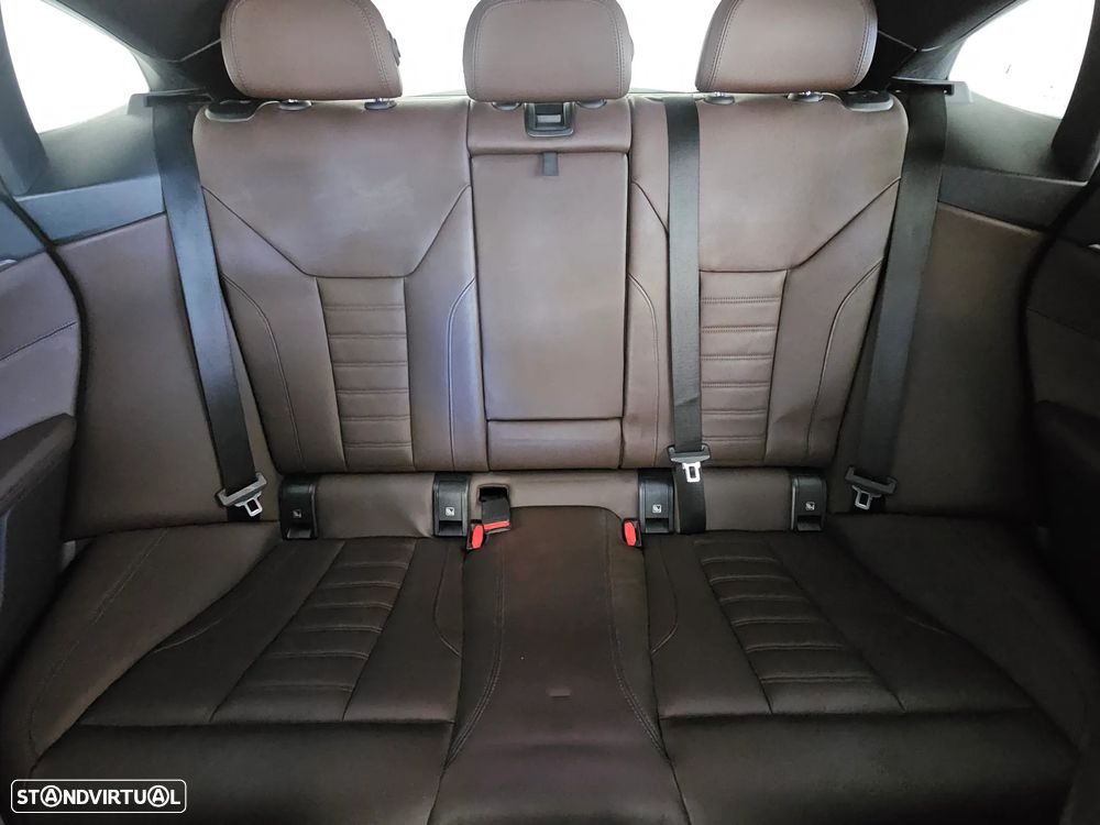 BMW 420 Gran Coupé i Pack M Auto - 28