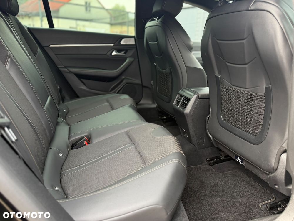 Peugeot 508 1.6 PureTech GT S&S EAT8 - 32