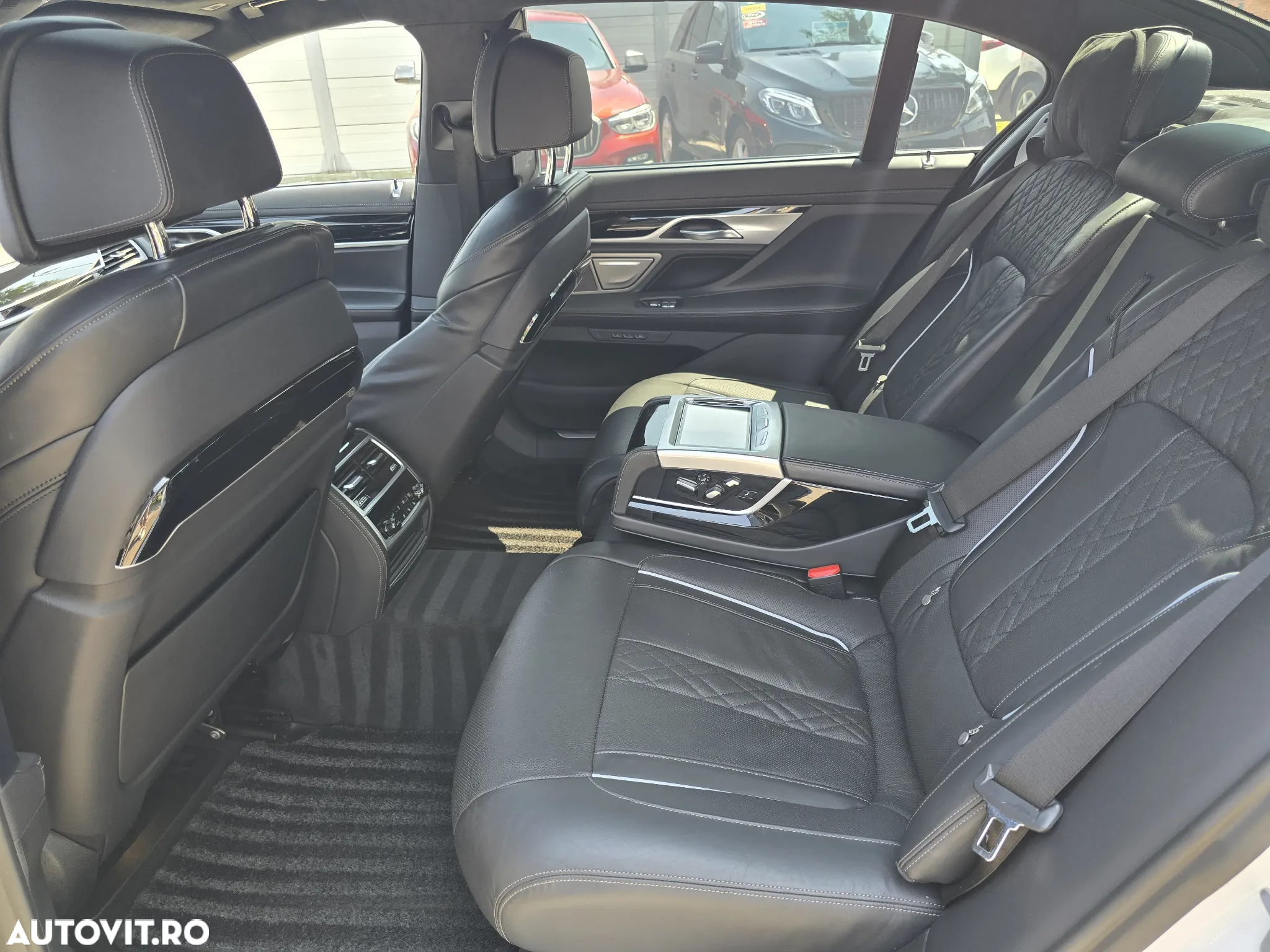 BMW Seria 7 740Ld xDrive - 16