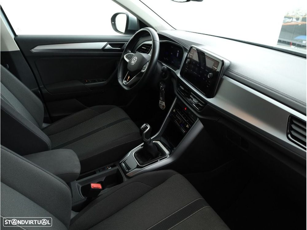 VW T-Roc 1.0 TSI Urban - 19
