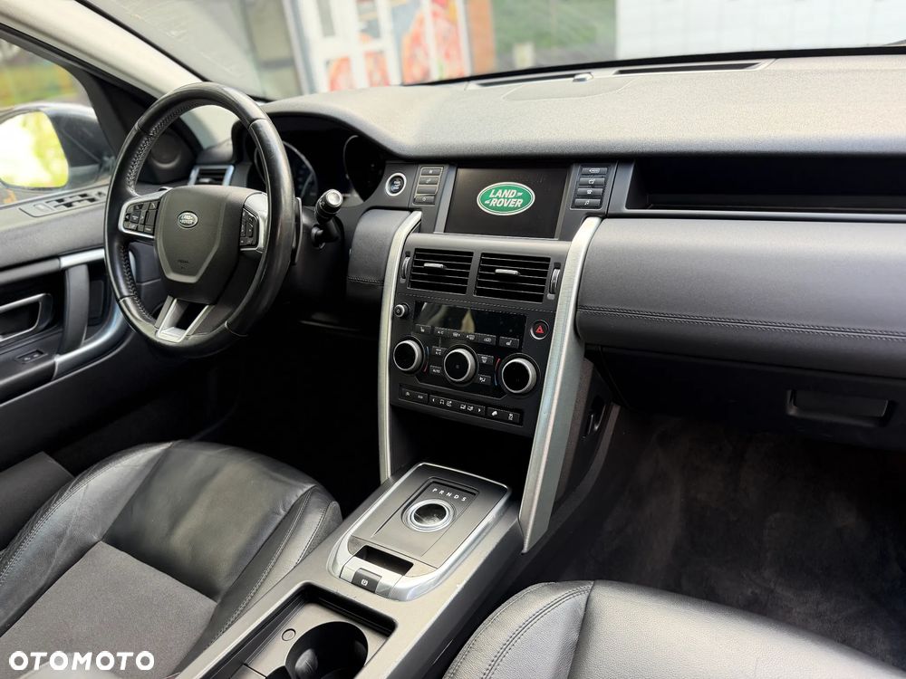 Land Rover Discovery Sport 2.0 Si4 S - 29