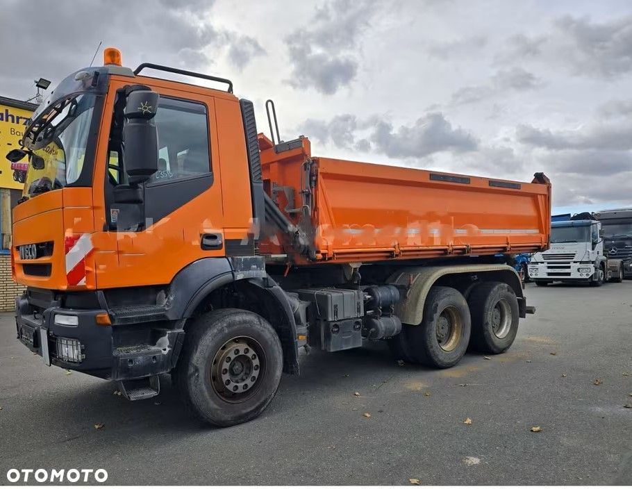 Iveco Trakker AD 360 – Trójstronny Wywrotka Meiller – 6x4 –  Euro 5 - 279.067 km - 12