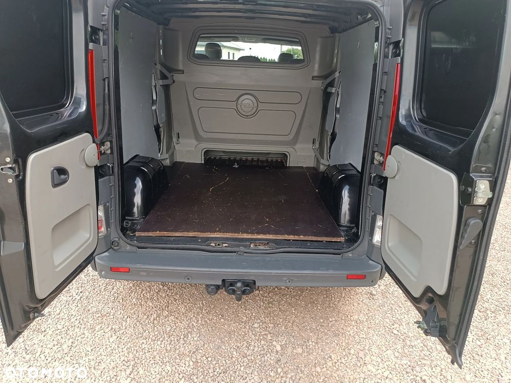 Opel Vivaro L2H1 2.9t Edition - 22