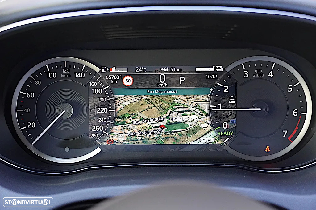Jaguar E-Pace 1.5 P300e R-Dynamic S AWD Aut. - 42