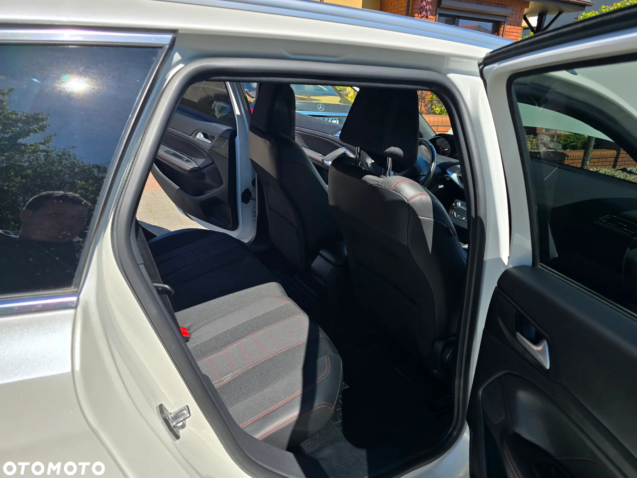 Peugeot 308 1.2 PureTech GPF GT Pack S&S - 19