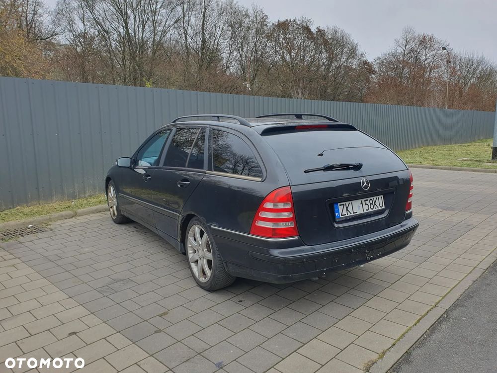 Mercedes-Benz Klasa C 320 T Avantgarde - 2