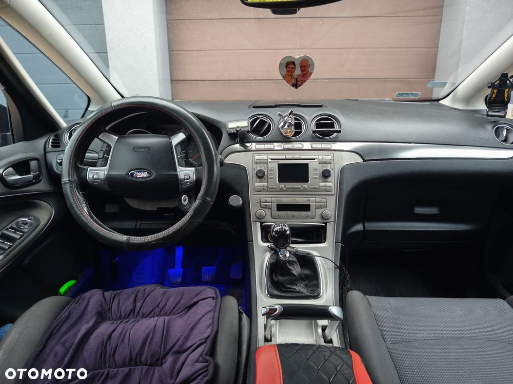 Ford S-Max 2.0 TDCi DPF Titanium - 2