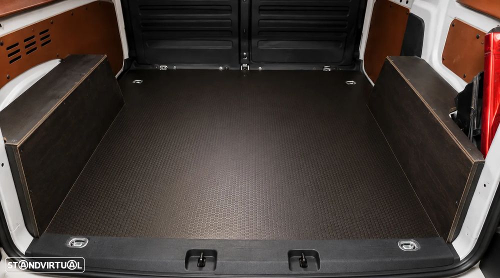 VW Caddy 1.6 TDi Blue.Trendline - 4