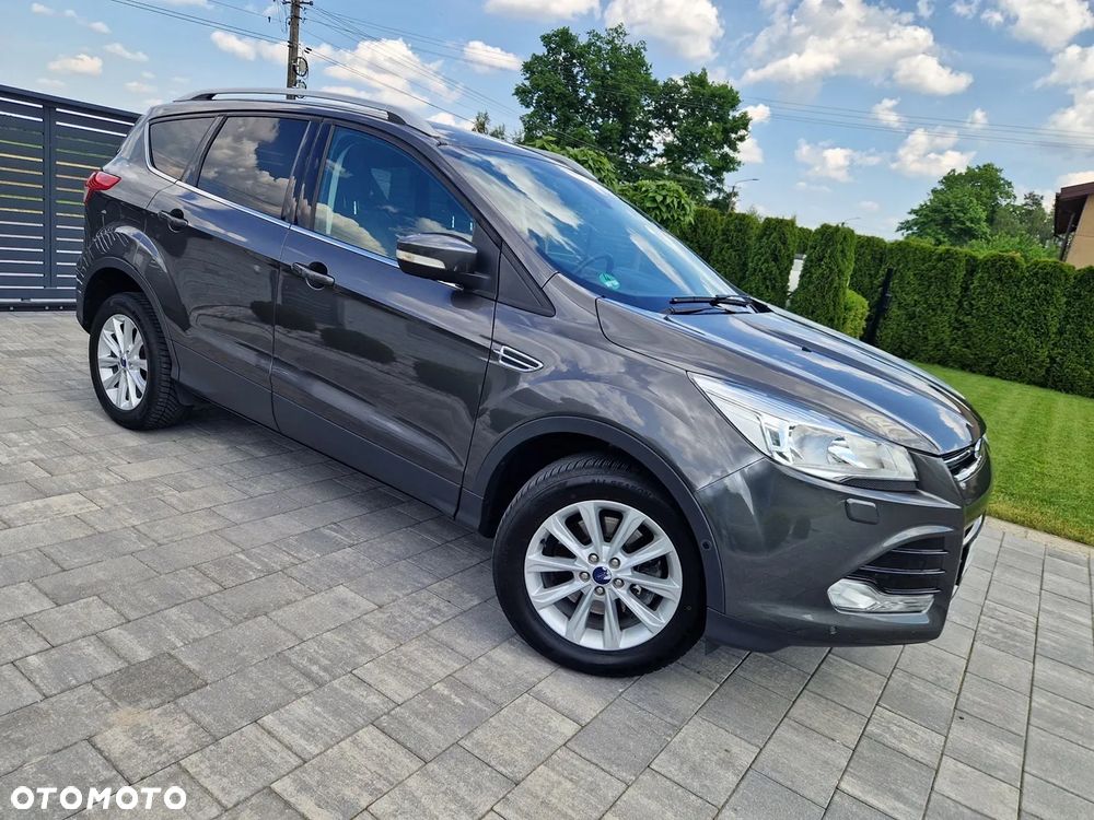 Ford Kuga 2.0 TDCi 2x4 Titanium - 11