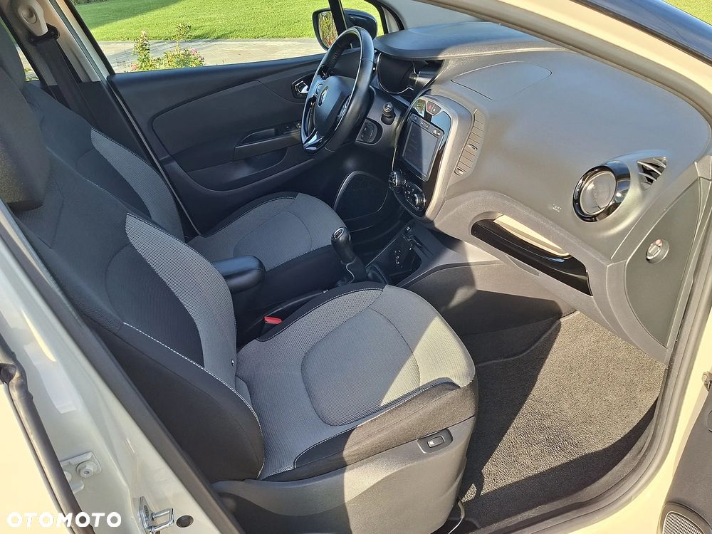 Renault Captur - 21