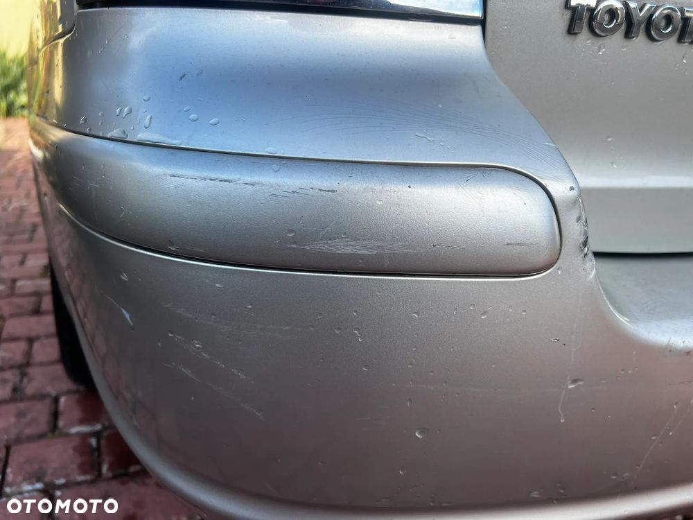 Toyota Avensis 2.0 D-4D Combi - 9