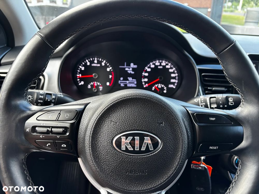 Kia Stonic 1.0 T-GDI L Business Line - 10