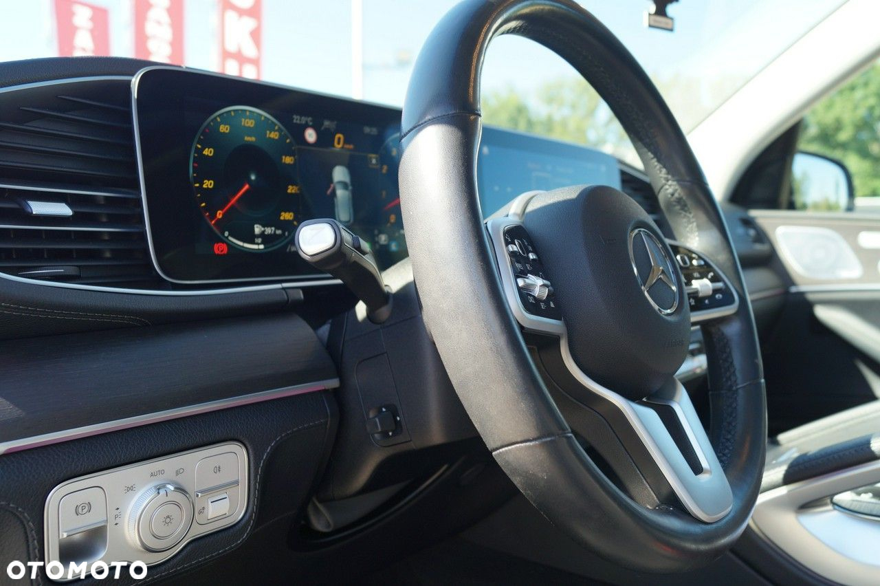 Mercedes-Benz GLE - 21