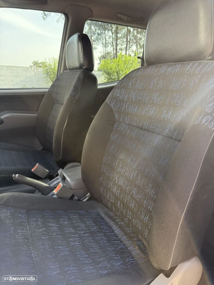 Nissan Terrano II 2.7 LX - 10