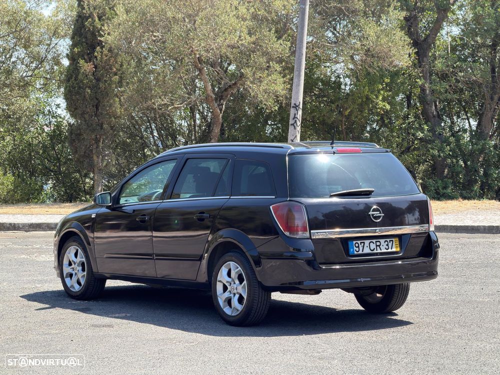 Opel Astra 1.7 CDTi Cosmo - 5