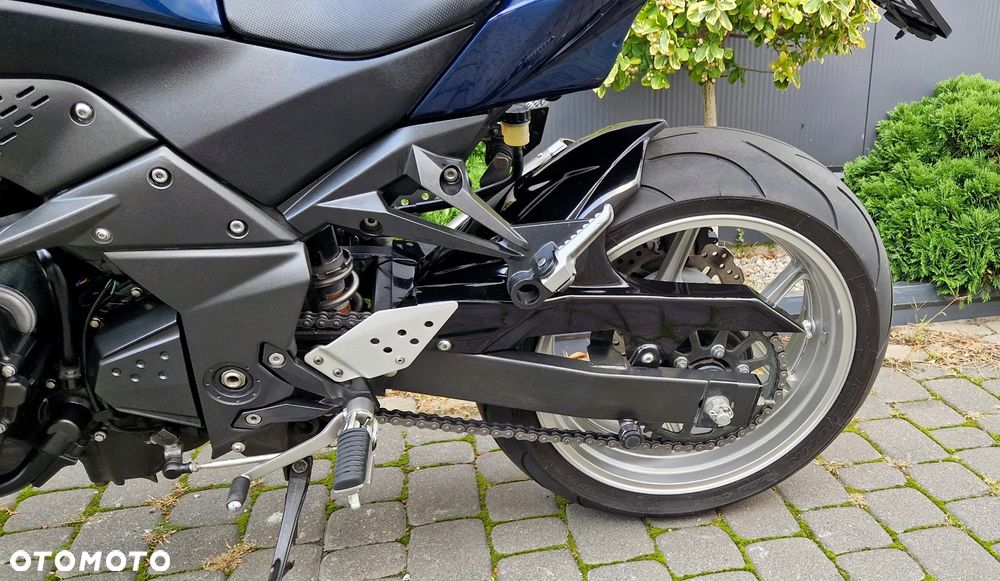Kawasaki Z - 33