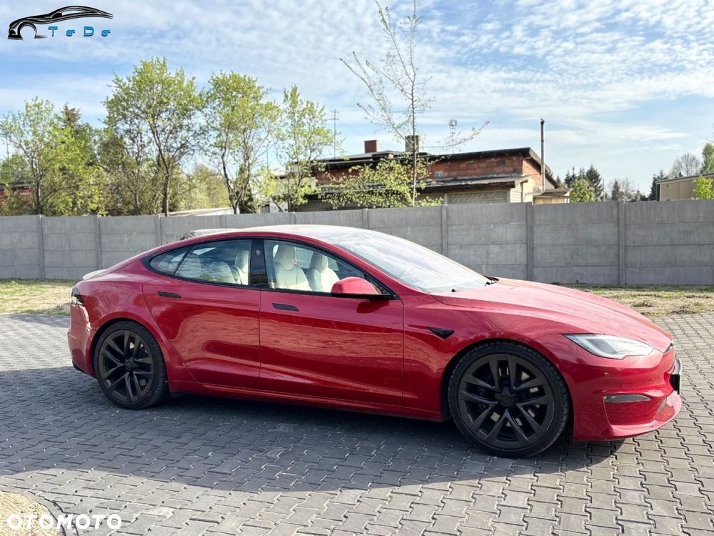 Tesla Model S Plaid - 11